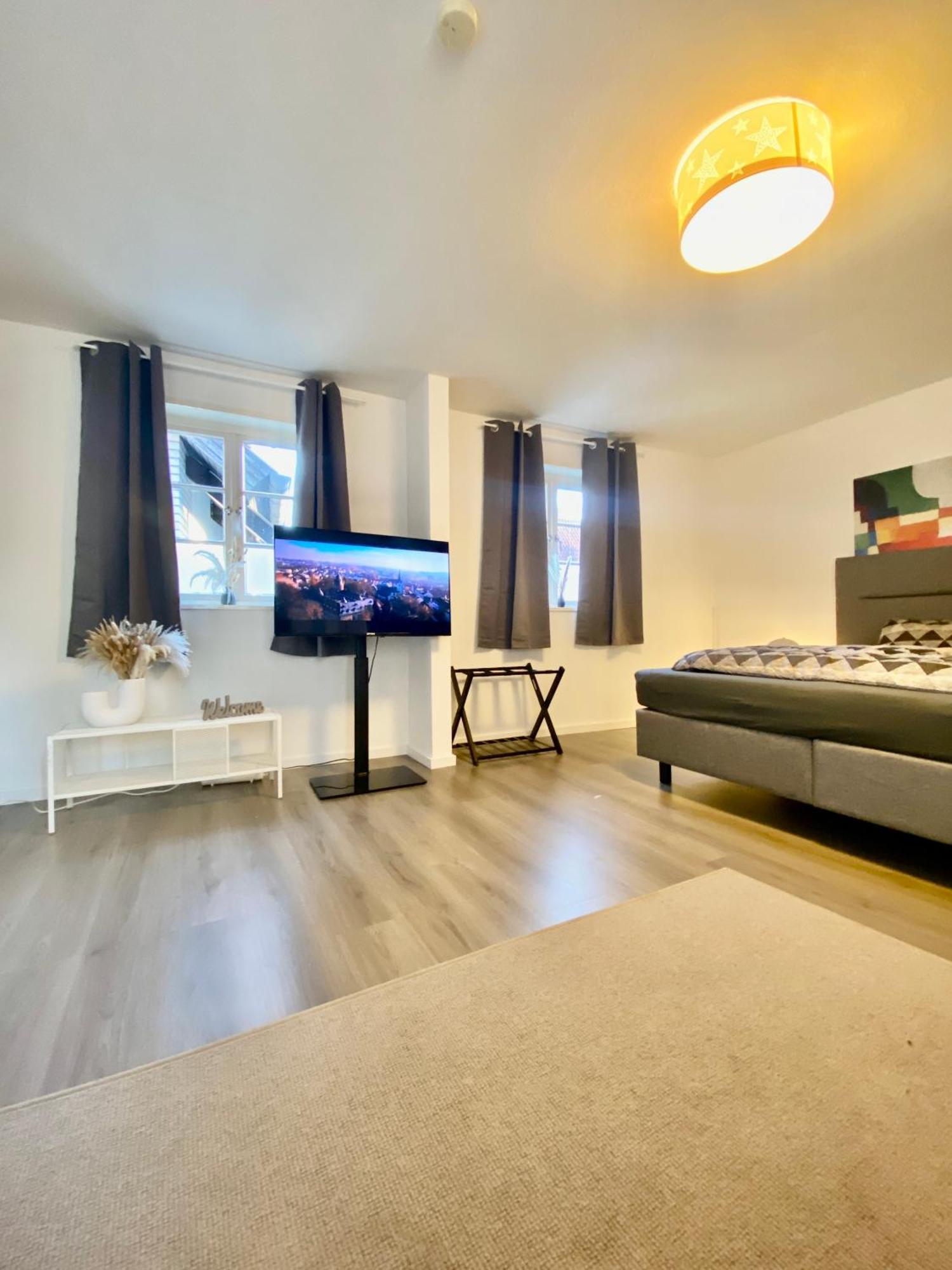 Ferienhaus "Sofia" Anno 1650, Neu - Top Lage - Tempur Beds - Wifi - Parking - Im Herzen Von Detmold-Altstadt, Historische Stadtmauer, Old Lane Detmold Zewnętrze zdjęcie